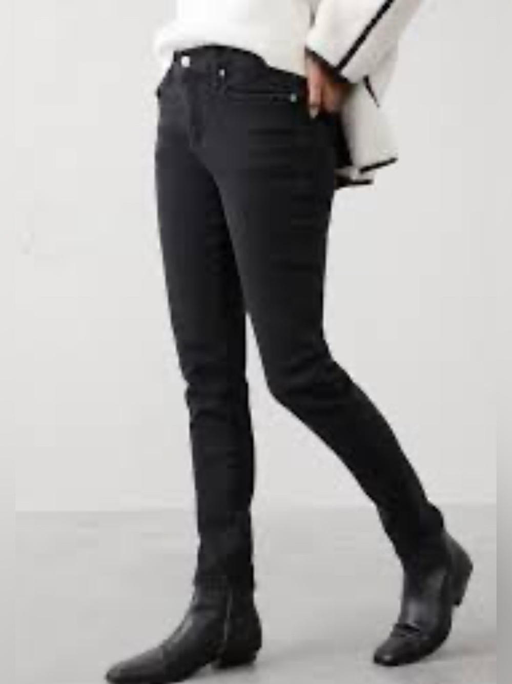Banana Republic Mid-Rise Black Skinny Jeans  Size-28 Petite Urban Chic